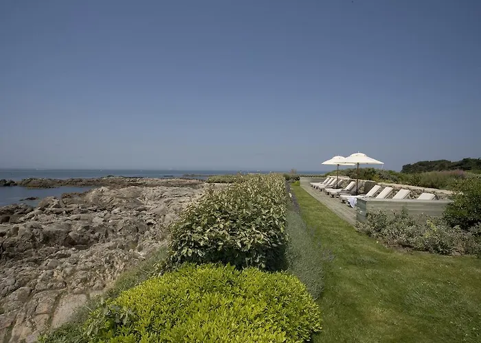 Hotel Le De L'ocean 4*